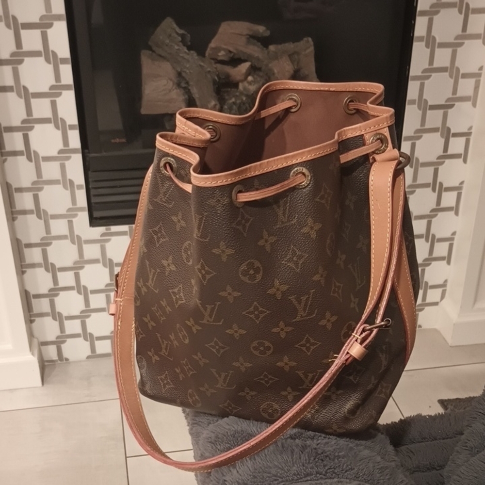 Louis Vuitton Brown Monogram Neonoe Bag